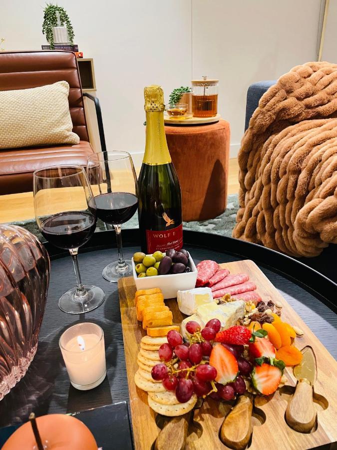 Cozy 1 Bed Apt & Spa,Free Parking ,Phenomena Views 멜번 외부 사진